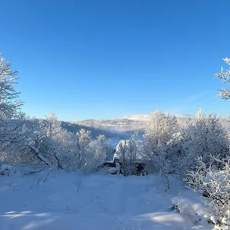 Cozy Family Friendly At Beautiful Location! Nyaraló
