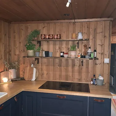 Cozy Family Friendly At Beautiful Location! Prázdninový dům