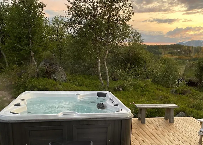 Cozy Family Friendly At Beautiful Location! *