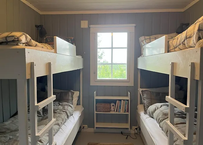 Cozy Family Friendly At Beautiful Location! *